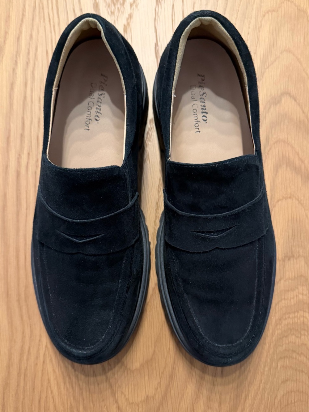 Women’s Suede Penny Loafers - Black